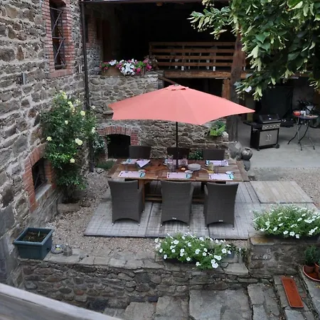 Les 5 Noyers Pensión